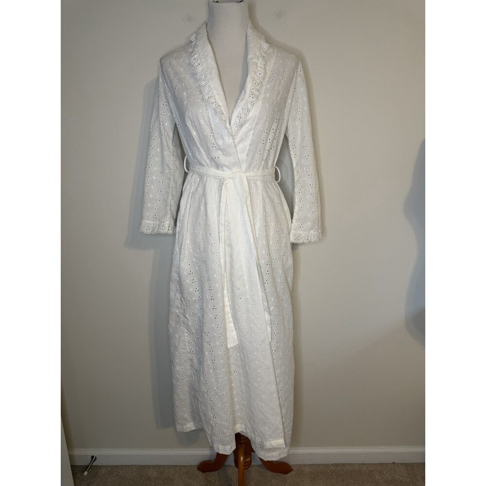 Vintage Bert Yelin for Iris Robe White Eyelet Cotton Made In USA Wedding Night